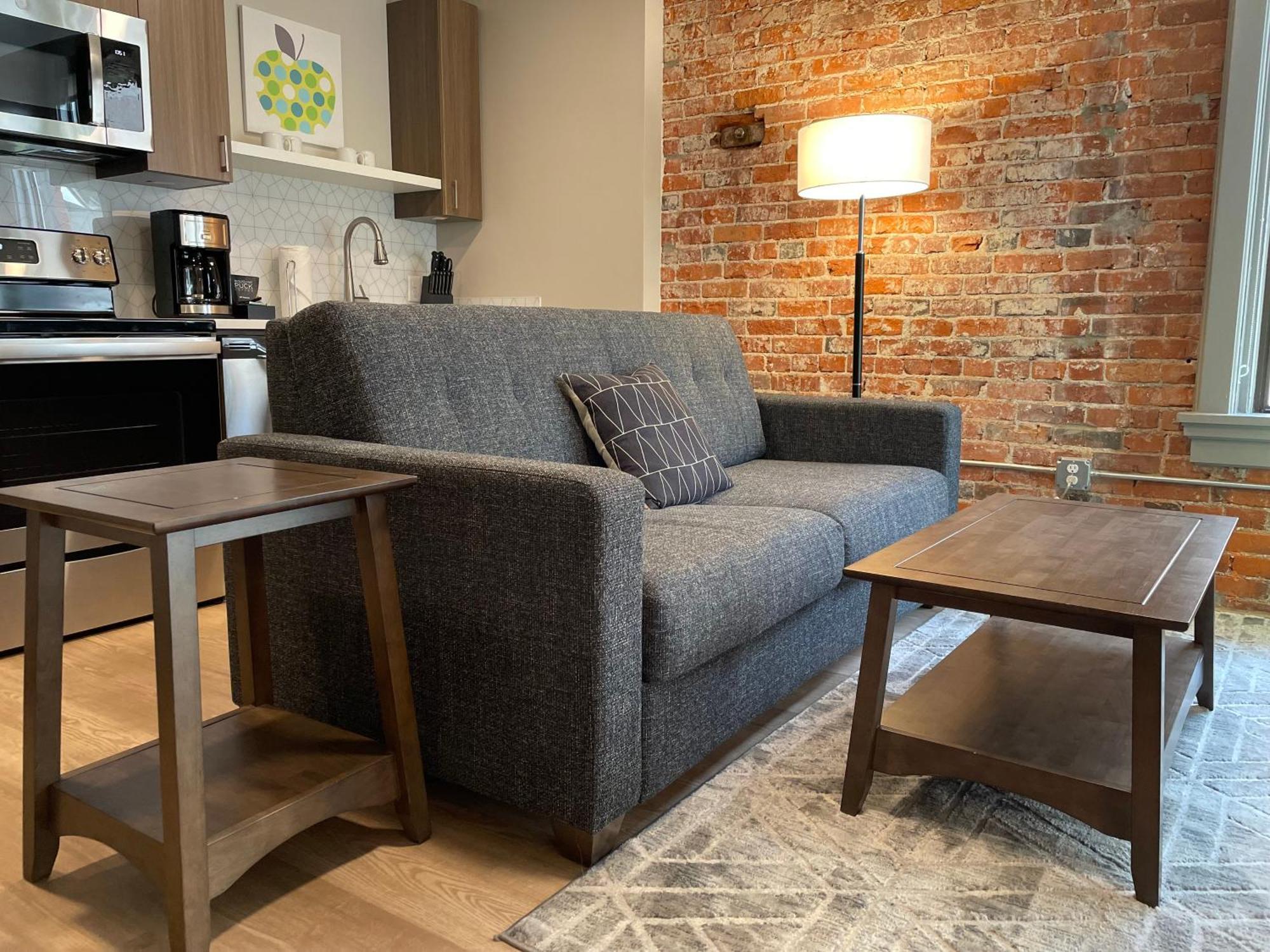 Riverfront Park Travel Apartments Spokane Room photo